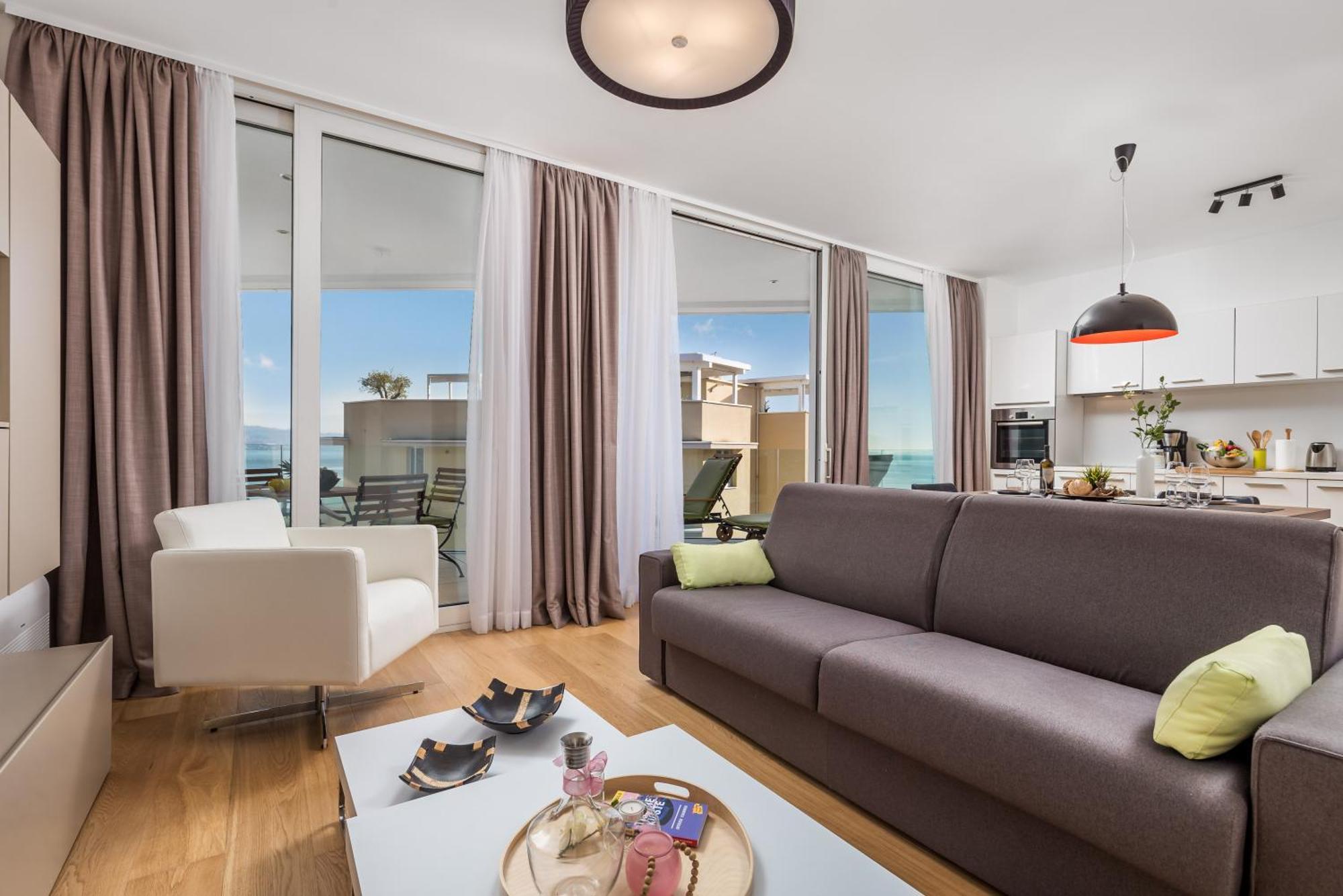 Apartment Palmas Opatija Exteriör bild